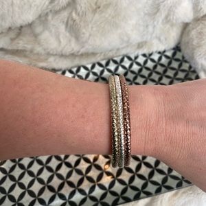 Diamond cut, tri color bangle